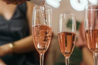 Champagner verkosten: Schritt-fuer-Schritt-Anleitung
