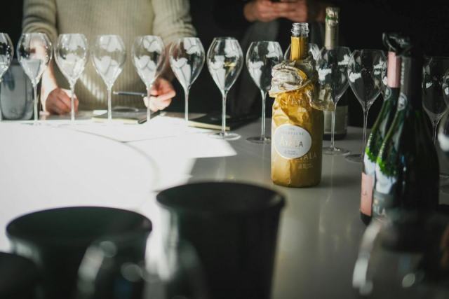 Champagner-Flaschengroessen: Volumen, Namen und was dahintersteckt