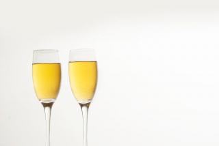 Champagner-Glaeser: Floete, Tulpe oder Weissweinglas?